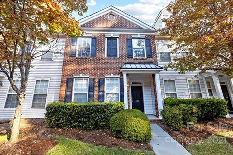 144 Charterhouse Lane sold townhome in Towne Square Townhomes At Regent Park, Fort Mill, SC