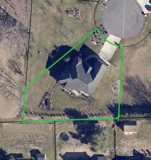1743 Whitewater Court