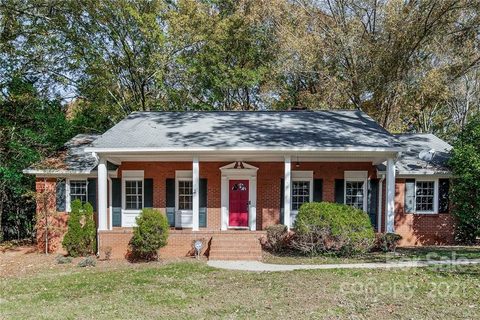1339 E Marion Street sold home in Cleveland Springs, Shelby, NC
