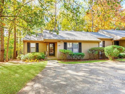 948 Cranberry Circle