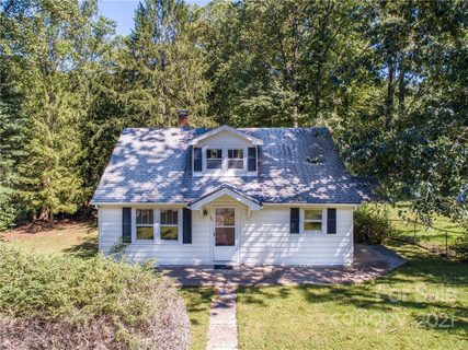 20 Pinecrest Drive
