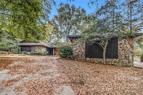 3041 Shallowood Lane