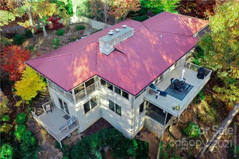 210 Garden Lane sold home in The Camp at Lake Lure, Lake Lure, NC