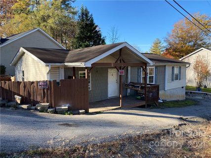 15 Booker Street sold manufactured home in Lincoln Park Extension, Asheville, NC