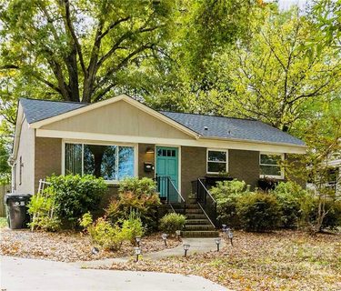 2716 Shamrock Drive sold home in Shamrock, Charlotte, NC