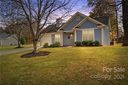 282 Indian Paint Brush Drive sold home in Mooresville, SC