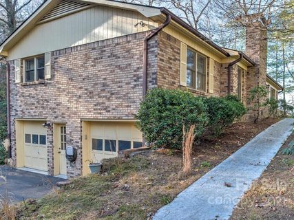 303 Rosewood Lane
