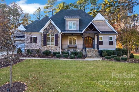 115 Dedham Loop