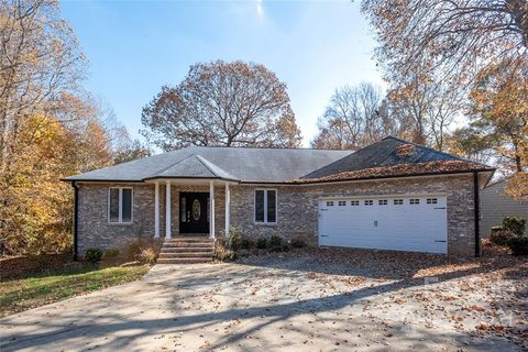 245 Wood Duck Run sold home in Wood Duck Cove, Salisbury, NC