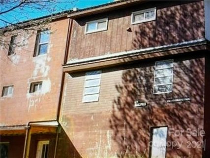 Previously sold for $135,000