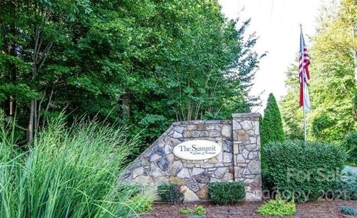 8225 Long Island Road 79