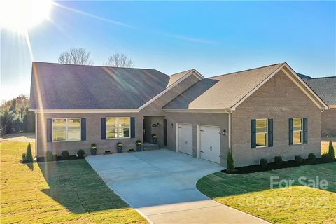 2003 Thorndale Road