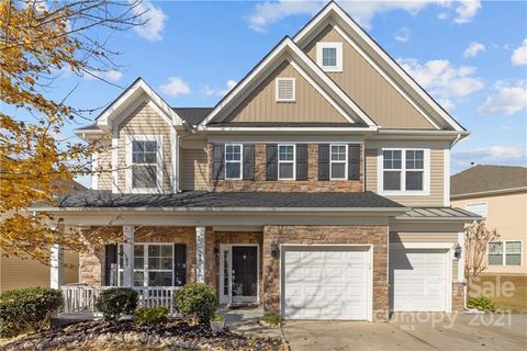1049 Fleming Lane