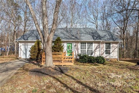 6056 Acadian Woods Drive