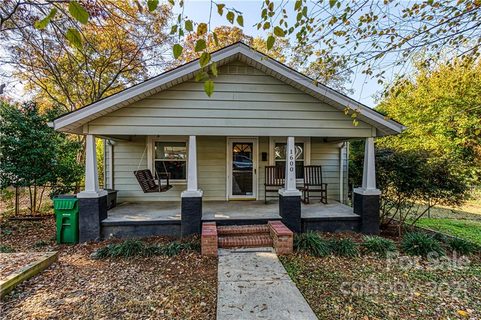 1600 E 35th Street