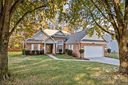 2217 Tanfield Drive sold home in Matthews, SC
