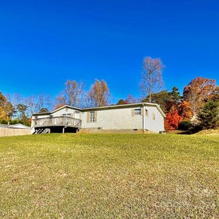 15 Asa Court sold manufactured home in Craigmont, Black Mountain, NC