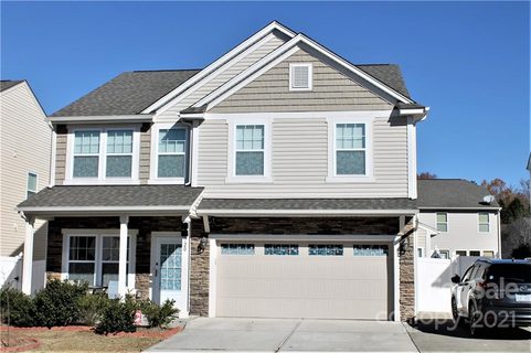720 Sherman Street sold home in Villages at Fifth Avenue, Gastonia, NC
