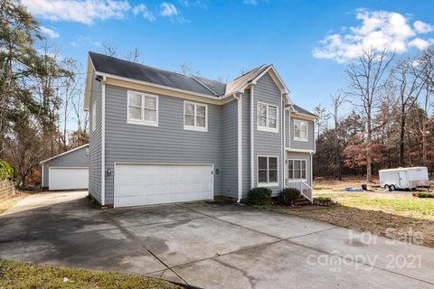 11306 Quarterhorse Court sold home in Steeplechase, Charlotte, NC