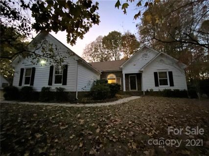 1126 Cindy Carr Drive
