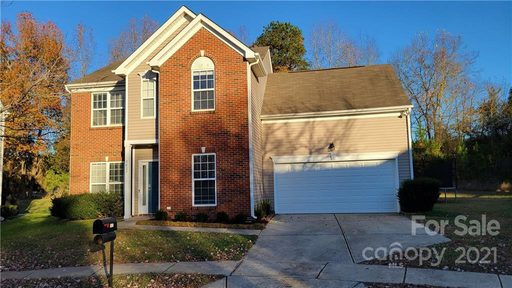 7802 Rolling Meadows Lane sold home in Stonegate Farms, Huntersville, NC