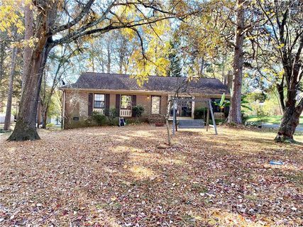 515 Wilcrest Drive