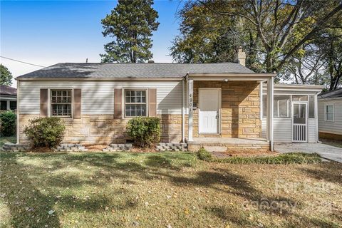 4901 Buckingham Drive