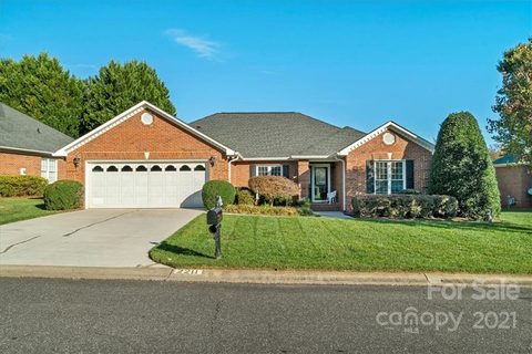 2211 Pinefield Court sold home in Waterford Place, Gastonia, NC