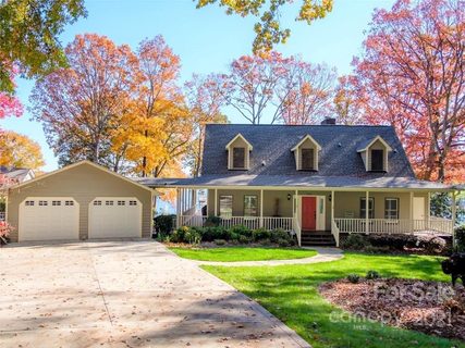 9191 Azalea Road sold home in Crescent Land and Timber, Sherrills Ford, NC