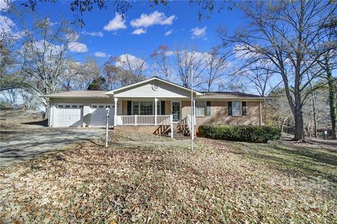 1608 Patriot Way sold home in Arrowood, Lancaster, SC