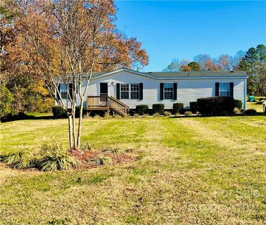 140 Gayle Drive sold manufactured home in Westwinds, Troutman, NC