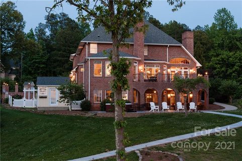 274 Greenbay Road sold home in Lake Norman, Mooresville, NC
