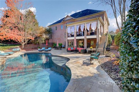 1402 Churchill Downs Drive