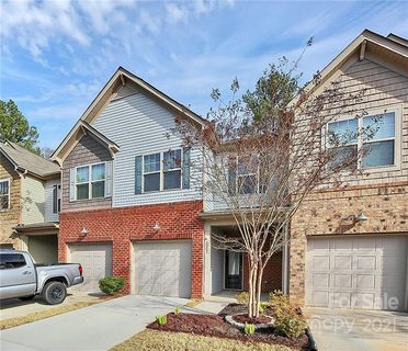6005 Sweetbay Lane