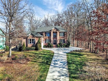 205 Greenbay Road sold home in Greenbay Forest, Mooresville, NC