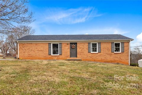 1576 Eastover Drive sold home in Eastover, Conover, NC
