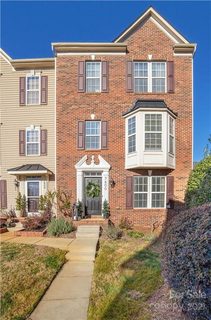 Previously sold for $330,000