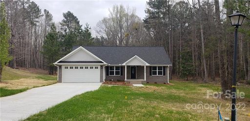 4239 Strickland Court sold home in Country Club Estates, Lancaster, SC