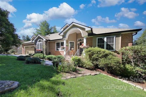 124 Jenny Lind Drive