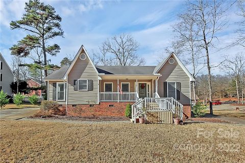 1823 Charles Avenue sold home in Arrowood, Lancaster, SC