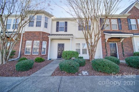 4108 Kenton Glenn Court sold townhome in Kenton Glenn, Concord, NC