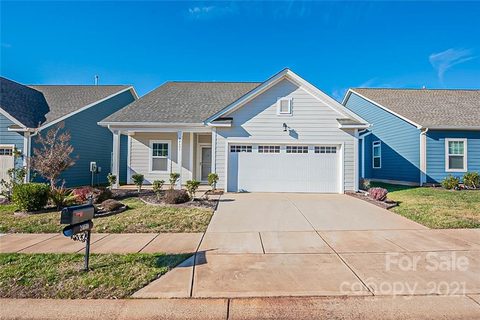 24601 Blue Heron Circle