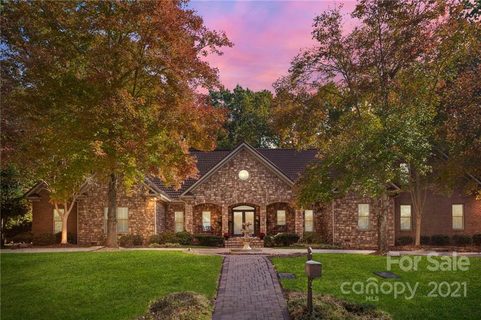 420 Hagen Court sold home in Crescent Links, Salisbury, NC
