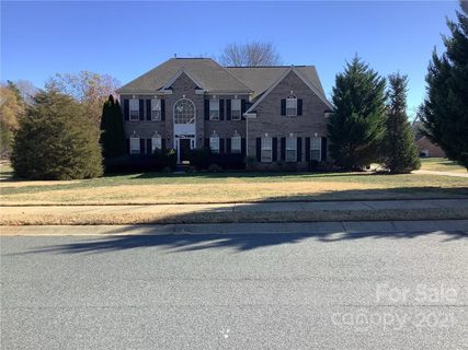 6906 Heath Glen Drive sold home in Heathfield, Mint Hill, NC