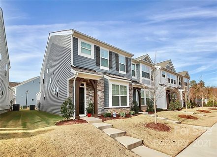 176 Waterlynn Ridge Road sold townhome in Waterlynn Grove, Mooresville, NC