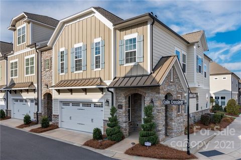 9204 Colin Crossing Court sold townhome in Greenway Village, Charlotte, NC