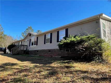 817 Christine Court sold manufactured home in Richmond Acres, Catawba, SC