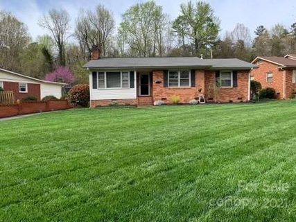 3901 Sheffield Drive
