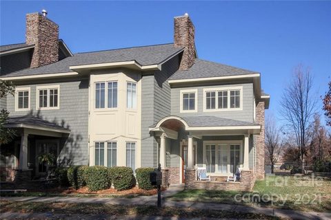 3719 Churchill Road