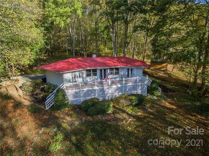 146 Little Creek Lane sold home in Hooter Hollow, Maggie Valley, NC